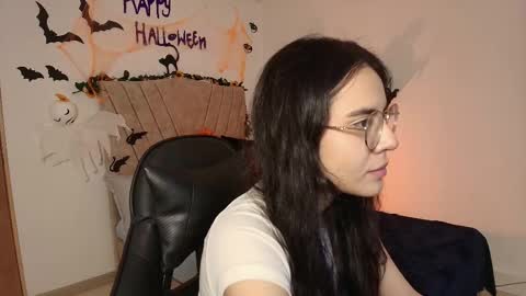   online show from 10/13/25, 02:28