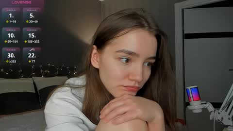 Chantal online show from 04/23/26, 07:27