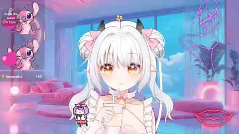 Snapshot of honey_cow chatting on 11/04/25, 12:10 Honey Cow online show from 11/04/25, 12:10