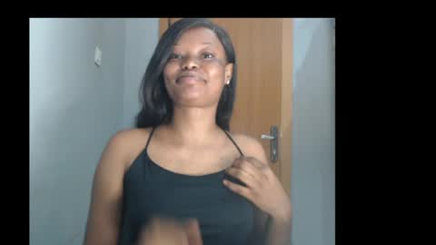 Sonia online show from 04/21/26, 07:36