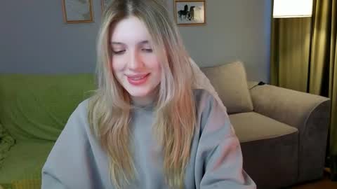 Lina online show from 03/28/26, 05:29