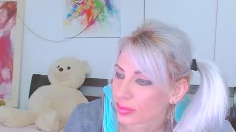 honey_lara online show from 03/10/26, 02:16