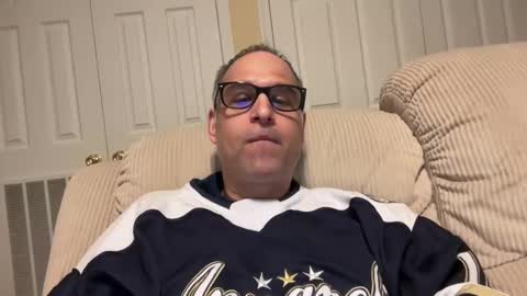 honey_man14 online show from 12/02/24, 11:51