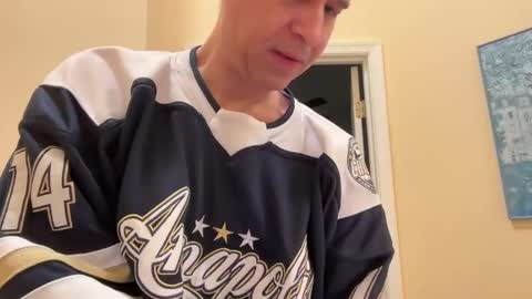 honey_man14 online show from 12/09/24, 05:41