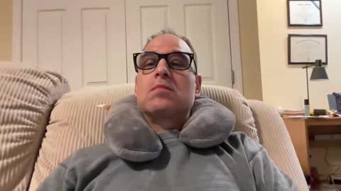 honey_man14 online show from 01/04/25, 02:03