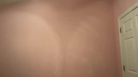 honey_man14 online show from 10/04/25, 11:41