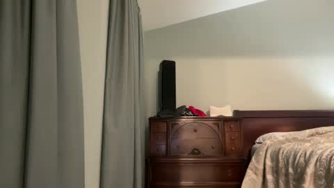 honey_man14 online show from 04/24/26, 03:25