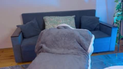 Nana and Rustam online show from 11/25/25, 01:44