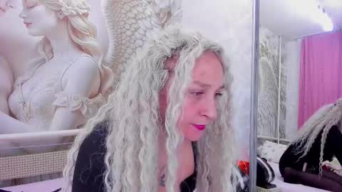 CHRISTIE and HERALD online show from 01/05/26, 05:27