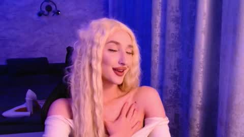 honey_sunset online show from 11/13/25, 05:34