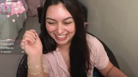 Tia online show from 05/16/26, 12:40