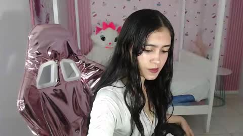HONEY  online show from 12/19/24, 01:29