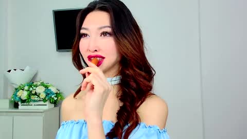 Snapshot of honey_yani chatting on 01/21/25, 06:55 yani online show from 01/21/25, 06:55