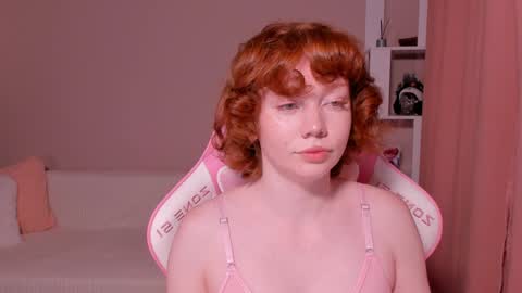 Snapshot of honeyautumn chatting on 01/13/25, 11:49 honeyautumn online show from 01/13/25, 11:49