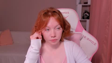 Snapshot of honeyautumn chatting on 01/28/25, 03:04 honeyautumn online show from 01/28/25, 03:04