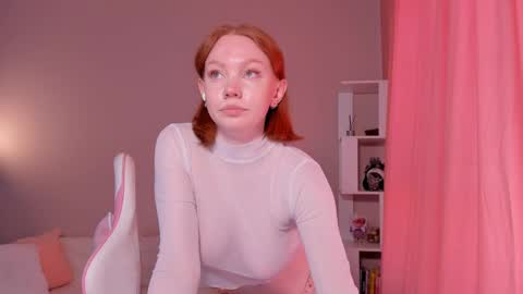 Snapshot of honeyautumn chatting on 02/23/25, 03:13 honeyautumn online show from 02/23/25, 03:13