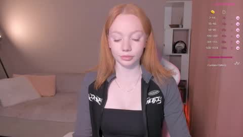 Snapshot of honeyautumn chatting on 10/18/25, 09:59 honeyautumn online show from 10/18/25, 09:59