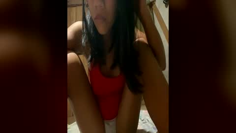 Snapshot of honeybabe12xx chatting on 06/18/26, 02:10 honeybabe12xx online show from 06/18/26, 02:10