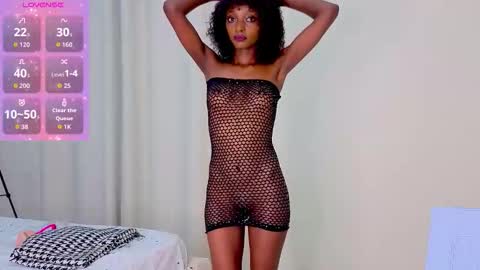 Snapshot of honeybloom_26 chatting on 02/23/26, 02:31 Keisha online show from 02/23/26, 02:31