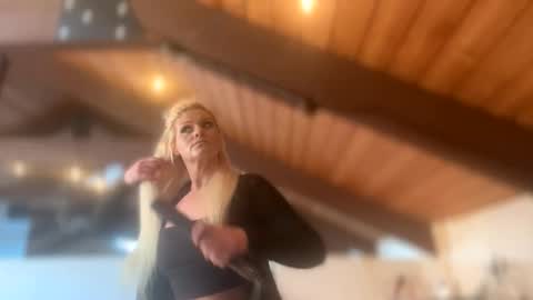 honeybuhnny online show from 03/03/26, 01:56