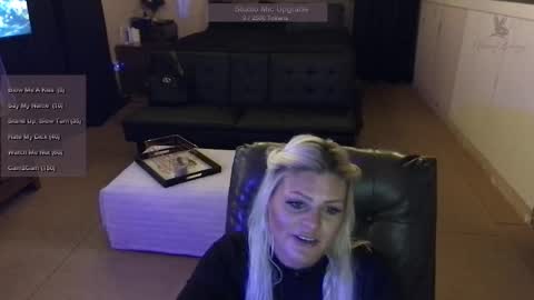 honeybuhnny online show from 03/07/26, 05:04