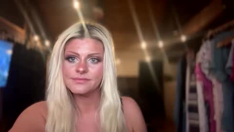 honeybuhnny online show from 03/22/26, 08:07