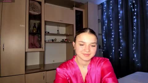 Snapshot of honeybunnyyy_ chatting on 03/28/26, 08:52 HoneyBunny online show from 03/28/26, 08:52