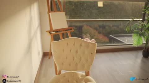 Jessie   online show from 01/04/25, 10:34