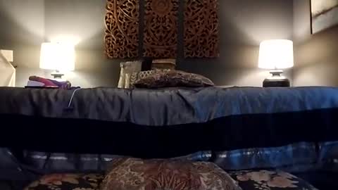 Honey online show from 01/29/25, 02:00