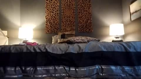 Honey online show from 02/05/25, 02:48