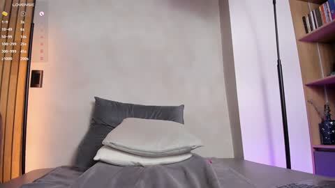 Snapshot of honeyhot69__ chatting on 02/06/25, 02:26 Sofia independent model online show from 02/06/25, 02:26