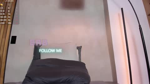 Snapshot of honeyhot69__ chatting on 03/03/25, 11:22 Sofia independent model online show from 03/03/25, 11:22