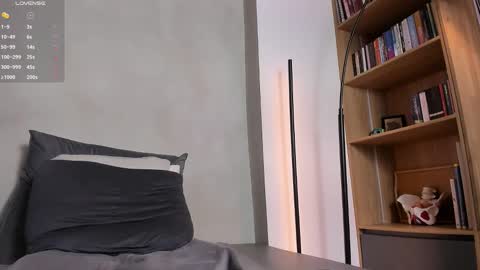 Snapshot of honeyhot69__ chatting on 03/03/25, 02:26 Sofia independent model online show from 03/03/25, 02:26