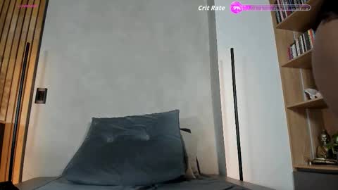 Sofia independent model online show from 11/13/25, 11:42