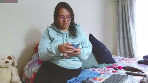 Snapshot of honeyhotpaty chatting on 03/02/25, 09:32 sofia online show from 03/02/25, 09:32