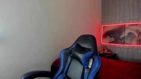 HONEY LUXE online show from 02/03/26, 06:40