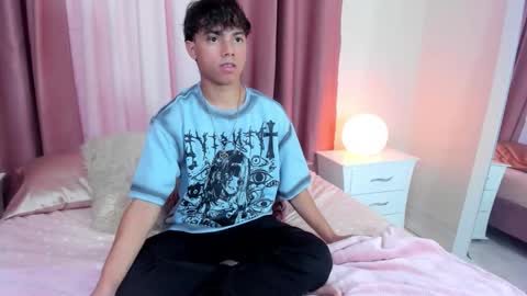 honeymoon_sariel online show from 10/26/25, 08:37