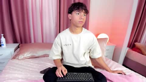 honeymoon_sariel online show from 11/09/25, 08:07