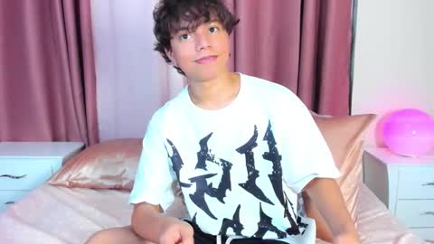 honeymoon_sariel online show from 01/15/26, 08:56