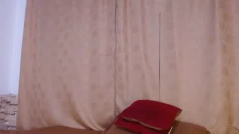 Snapshot of honeypussy3021 chatting on 06/12/26, 10:36 Victoria online show from 06/12/26, 10:36