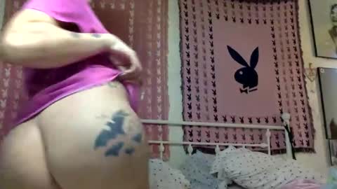 Snapshot of honeyruby chatting on 02/02/26, 04:49 Ruby Sparks online show from 02/02/26, 04:49