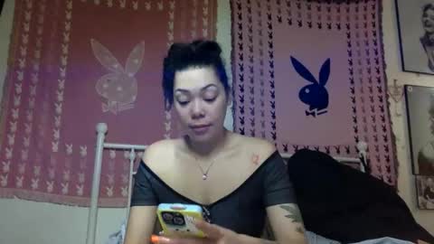 Snapshot of honeyruby chatting on 02/03/26, 02:00 Ruby Sparks online show from 02/03/26, 02:00