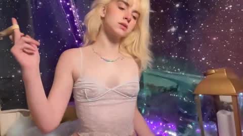 Emi Rose online show from 01/23/25, 05:02