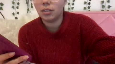 honeyyy89 online show from 02/06/26, 07:50