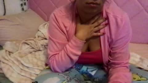 honeyyy89 online show from 04/12/26, 02:38