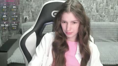 Nancy online show from 09/29/25, 12:21