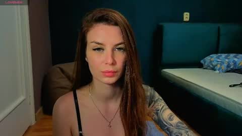 Snapshot of honeyyy_bunny chatting on 05/18/26, 07:09 the perfectgirl online show from 05/18/26, 07:09