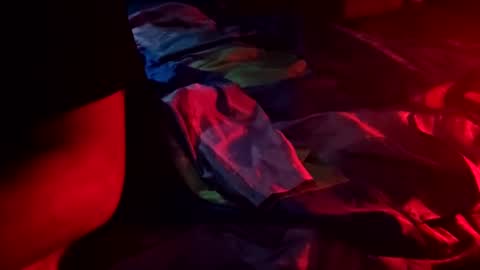 hongdong online show from 09/16/25, 10:16