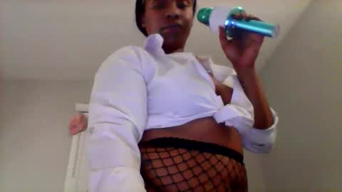 honnievu online show from 02/03/26, 03:48