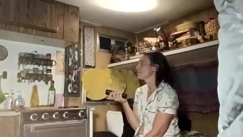 hoodoou online show from 12/20/25, 05:03